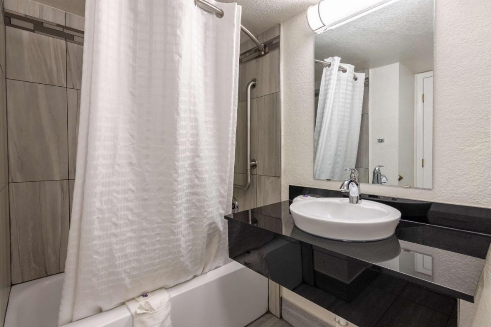 Motel 6-North Little Rock, AR - McCain Image 16