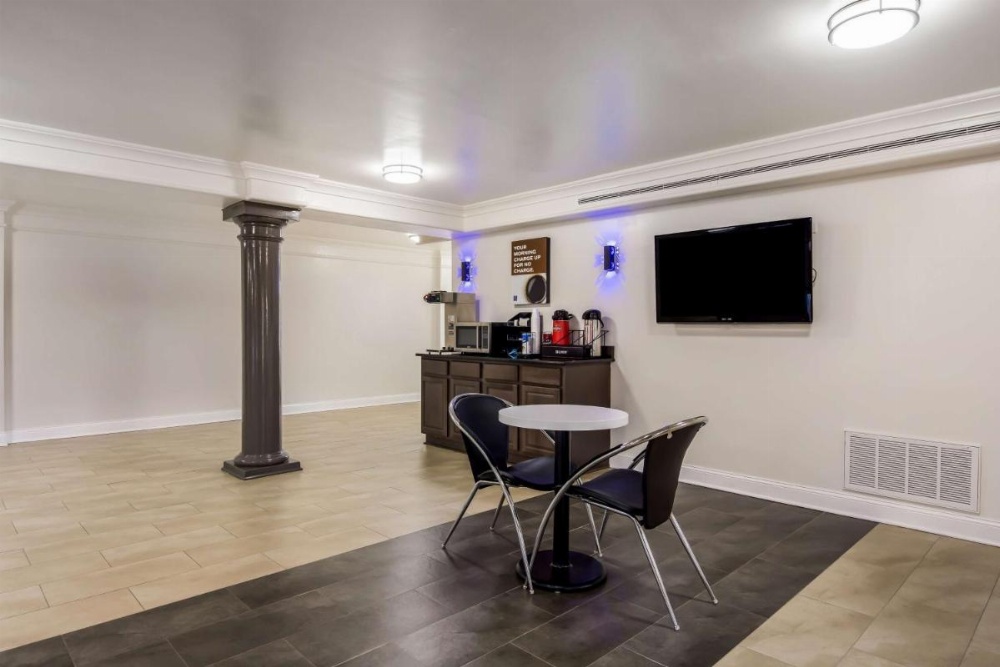 Motel 6-North Little Rock, AR - McCain